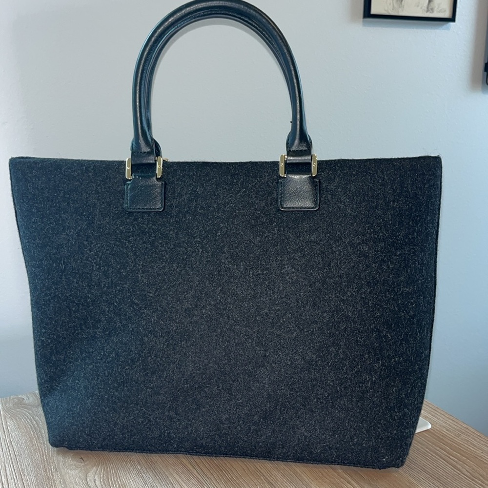 Tory Burch Gray Wool & Black Leather Shoulder Bag - Picture 4 of 7